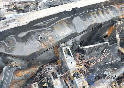 2010 Toyota Prius Iii из США, поврежденный, VIN JTDKN3DU3A0131109